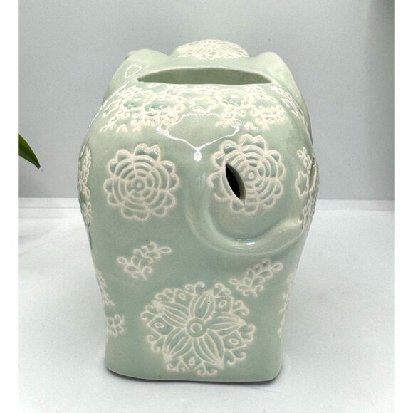 Ceramic Elephant-Shaped Succulent Holder With Intricate Floral Patterns - Picture 6 of 12